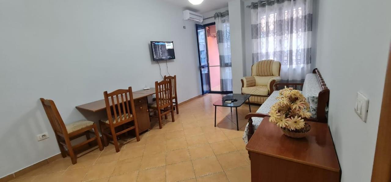 Miami Beach Apartments Golem  Eksteriør bilde